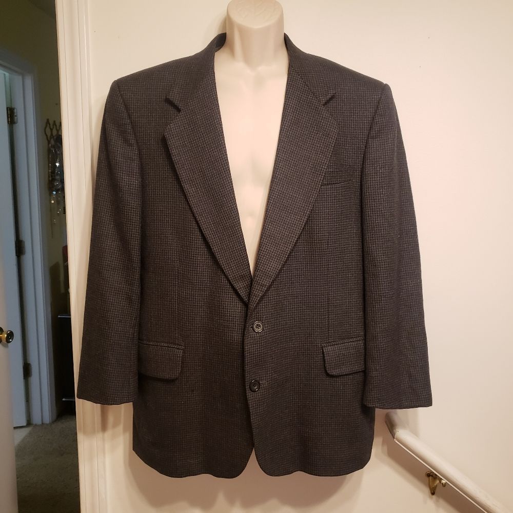 Oscar De la Renta suit jacket